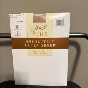 Hanes Plus Absolutely Ultra Sheer Pantyhose - Natural